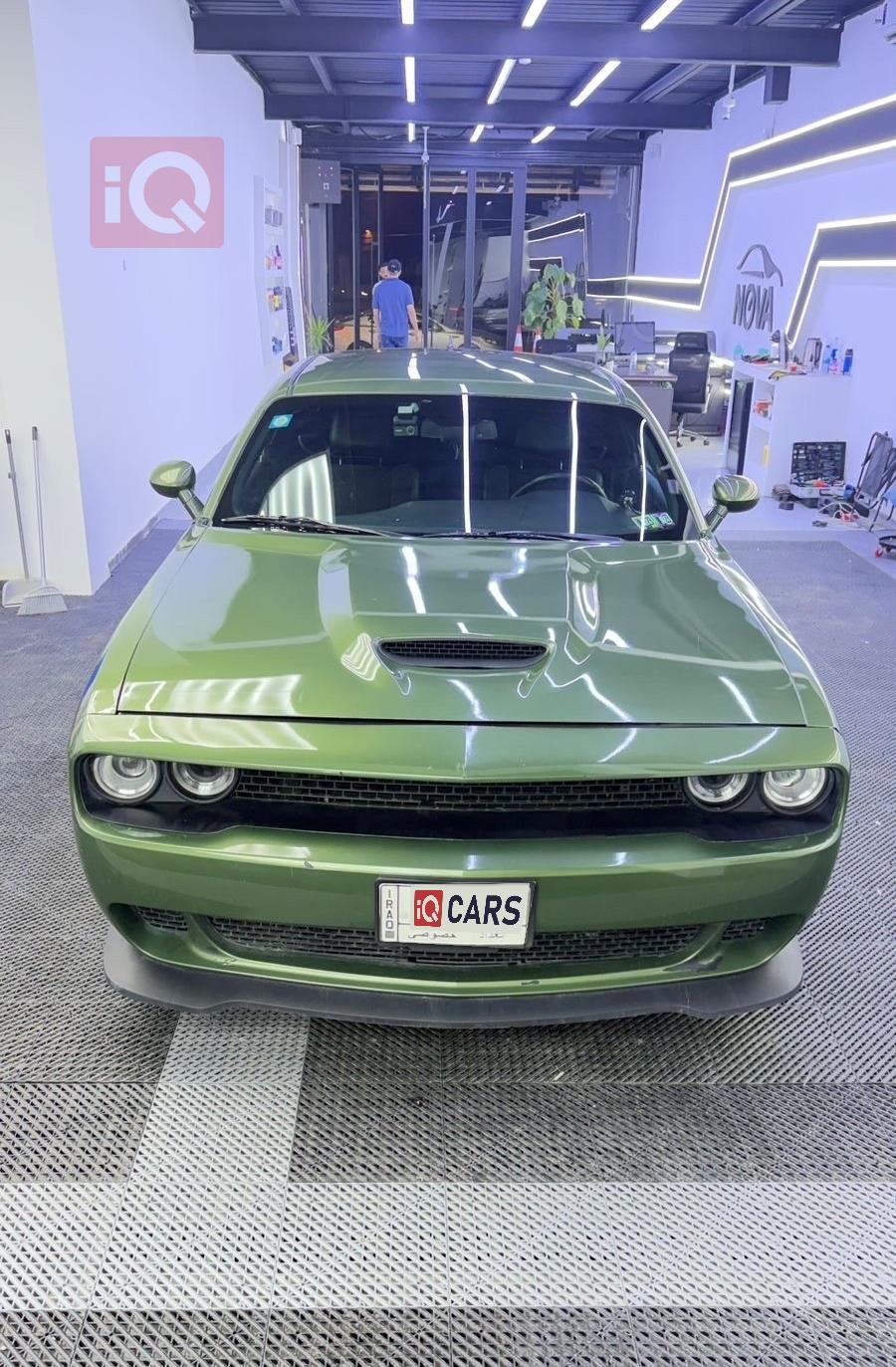 Dodge Challenger